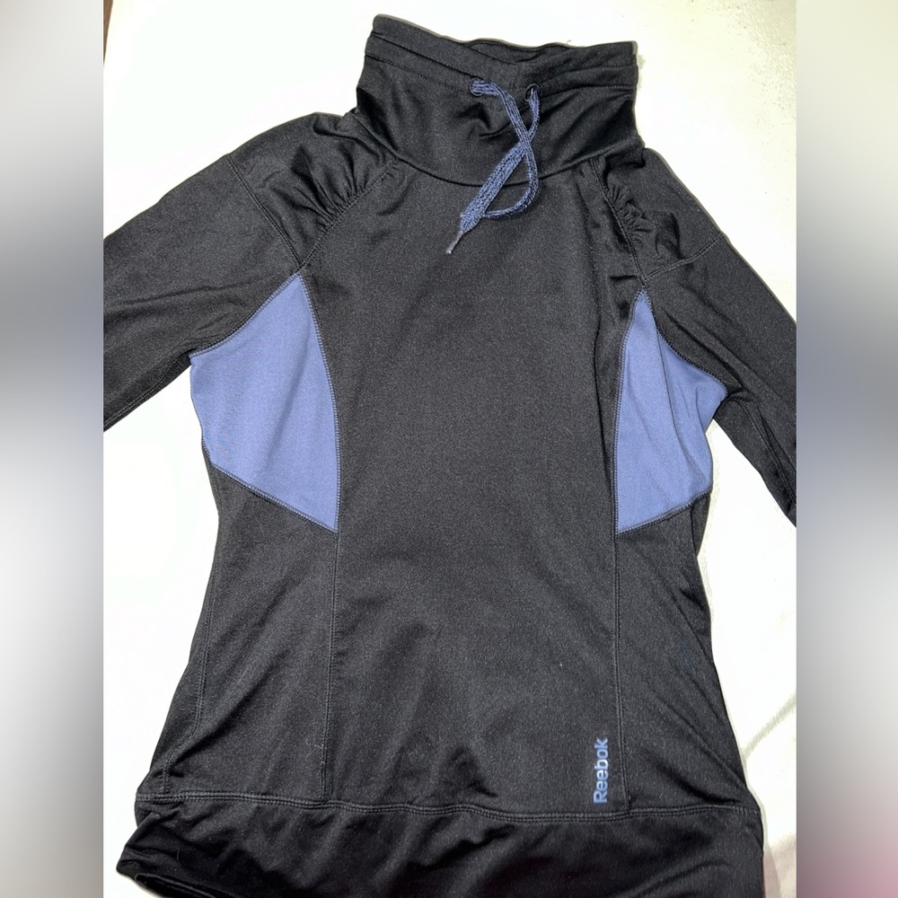 Reebok Black & Purple Pullover